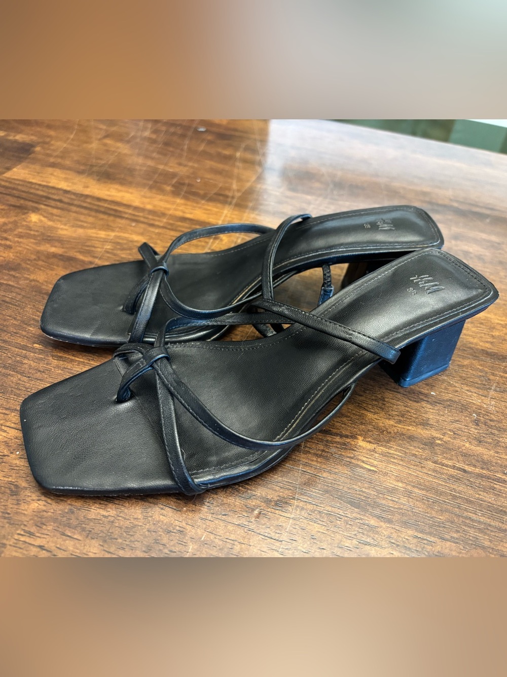 H&M Black Strappy Block Heel Sandals Womens Size 7 Square Toe Minimalist Y2K
